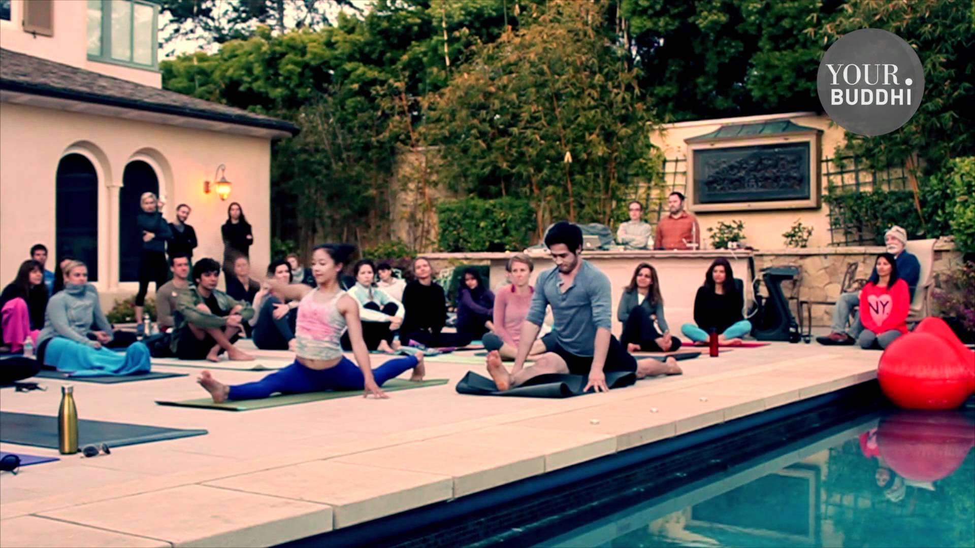 Briohny Smyth and Dice Iida-Klein @ The Buddhi Sessions : Yoga  : Video